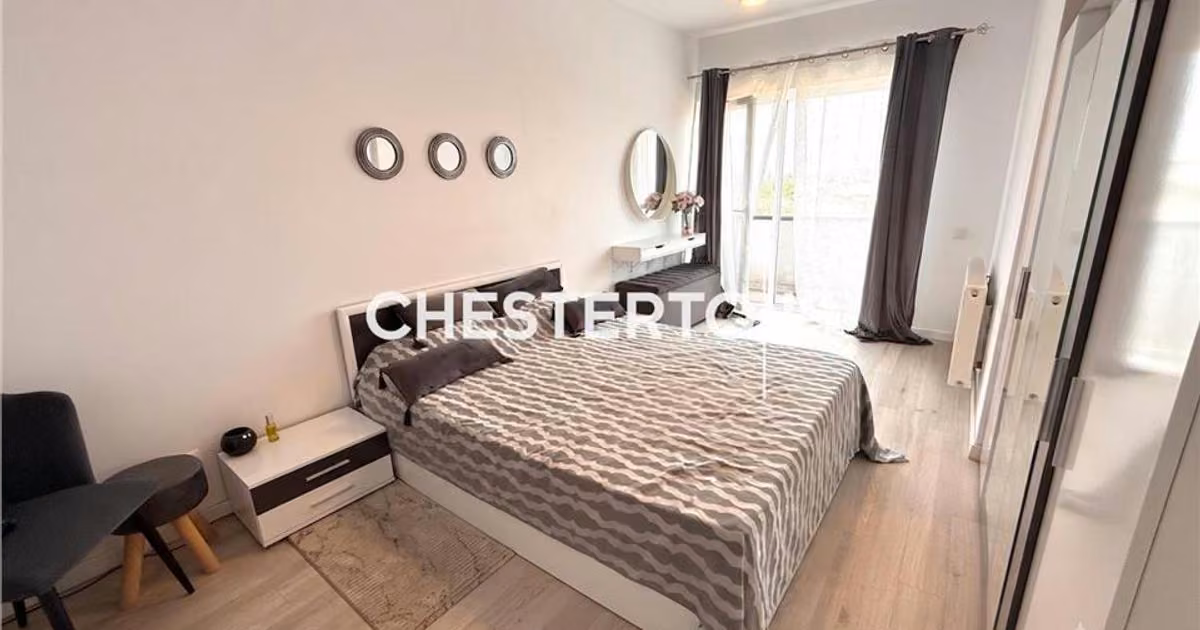 Apartament de vânzare cu 2 camere, mobilat în zona Drumul Taberei, Sector 6