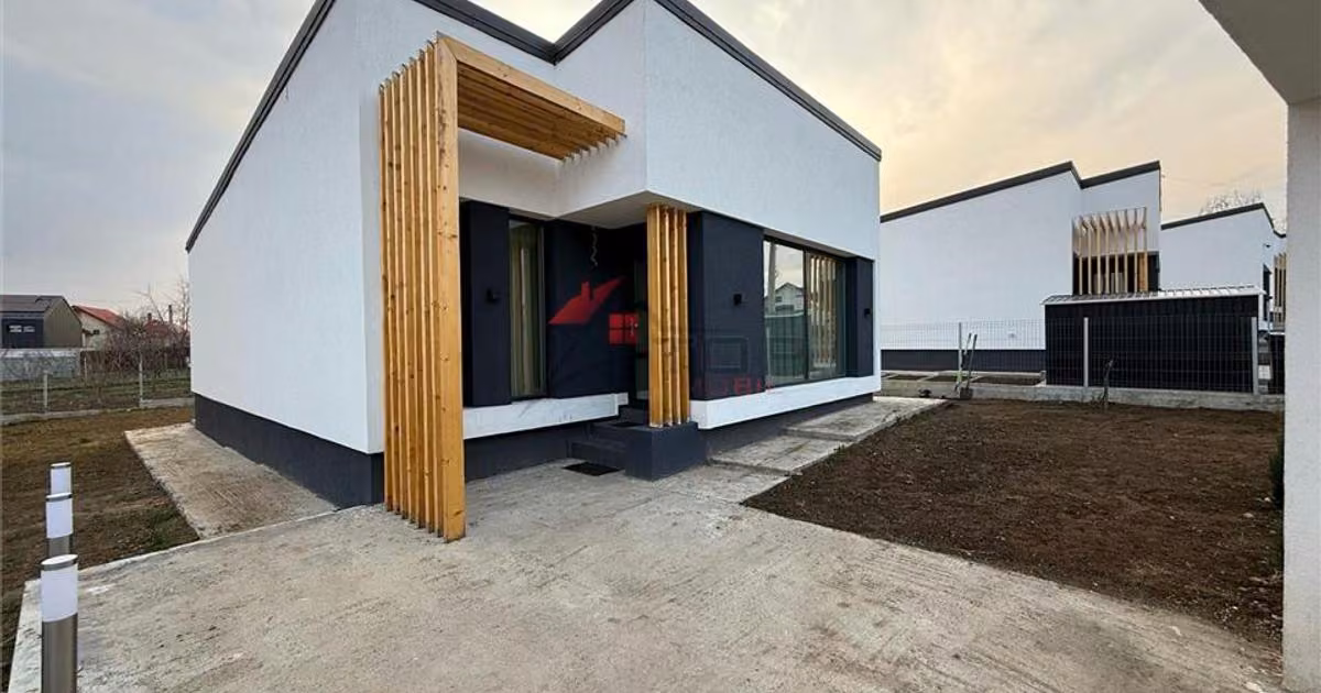 Casă de vânzare cu 4 camere în Miroslava