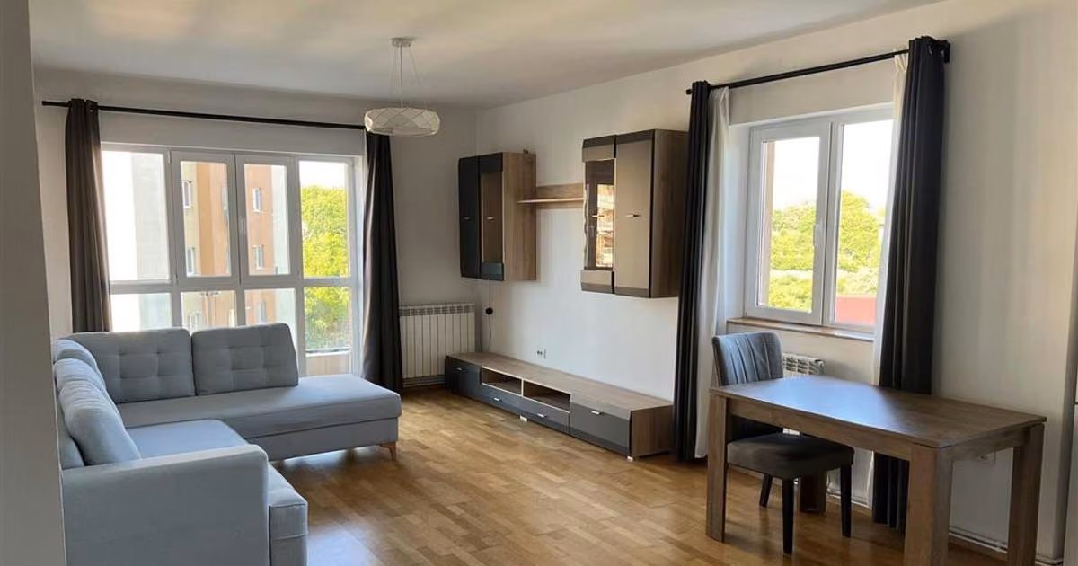 Apartament de vânzare cu 3 camere în zona Tătărași, Iași