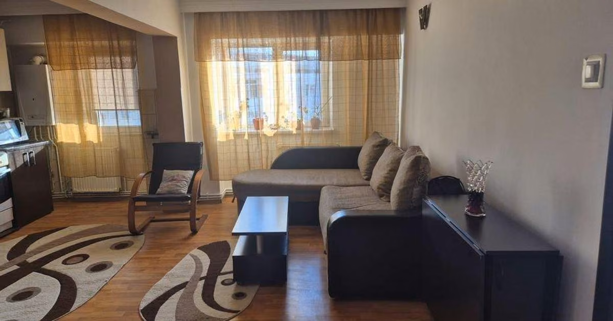 Apartament de vânzare cu 3 camere în zona Dacia, Iași