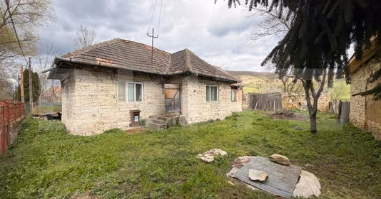 Casă Chinteni