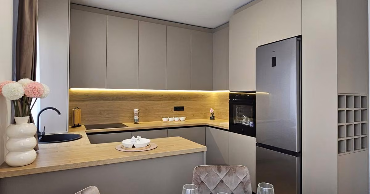 Duplex de vânzare cu 6 camere, mobilat în Florești