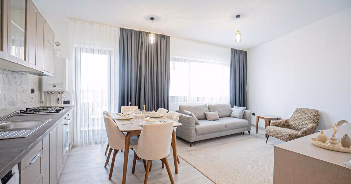 Apartament de vânzare cu 2 camere în zona Tomis Plus, Constanța