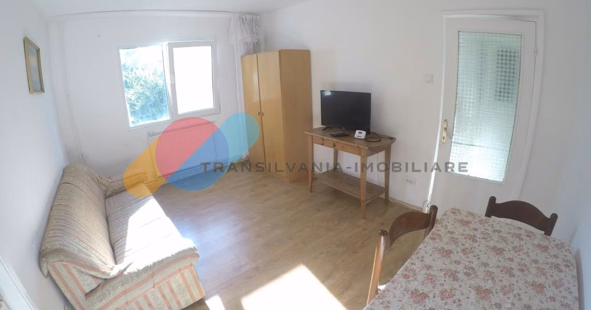 Apartament de vânzare cu 3 camere, mobilat în zona Mănăștur, Cluj-Napoca