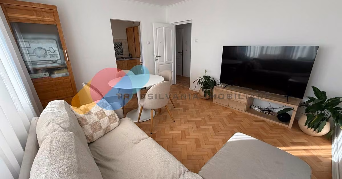 Apartament de vânzare cu 4 camere în zona Mănăștur, Cluj-Napoca