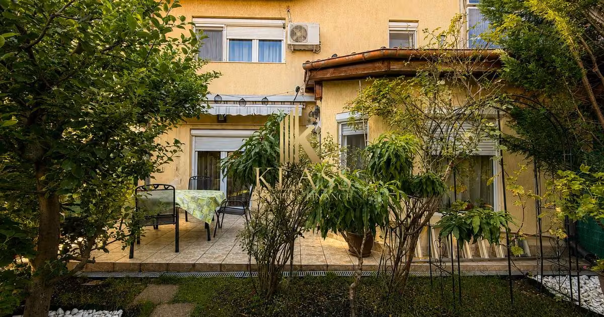 Duplex de vânzare cu 5 camere, mobilat în Voluntari