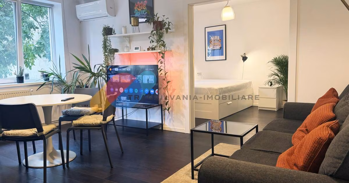 Apartament de vânzare cu 3 camere în zona Horea, Cluj-Napoca