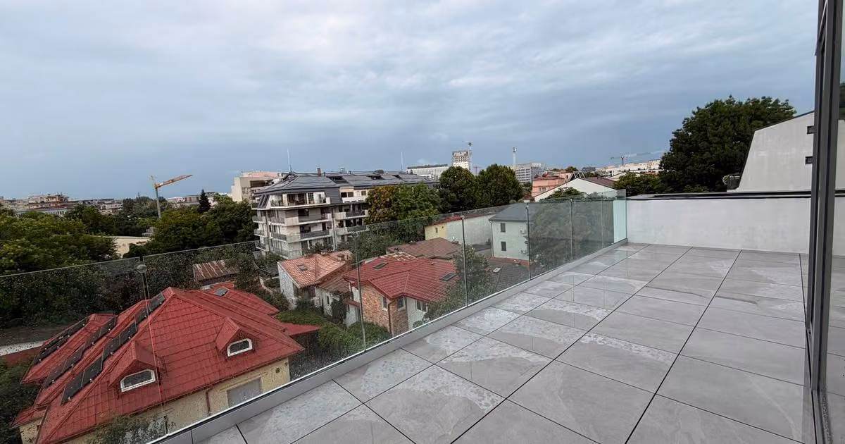 Penthouse de vânzare cu 4 camere în zona Mihai Bravu, Sector 3