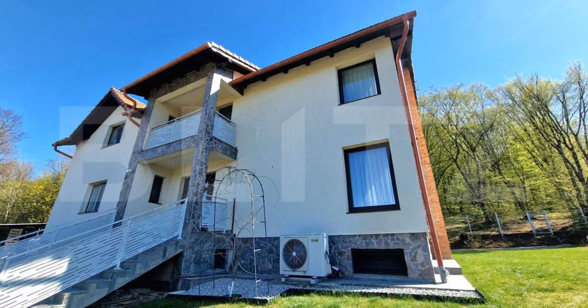 Casă individuală de vânzare cu 6 camere, mobilată în Gilău