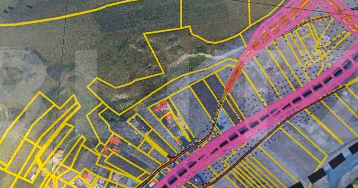 Teren Construcții intravilan de vânzare de 9605 mp, în Apahida
