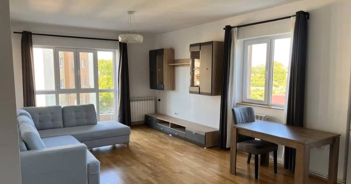 Apartament de vânzare cu 3 camere în zona Tătărași, Iași