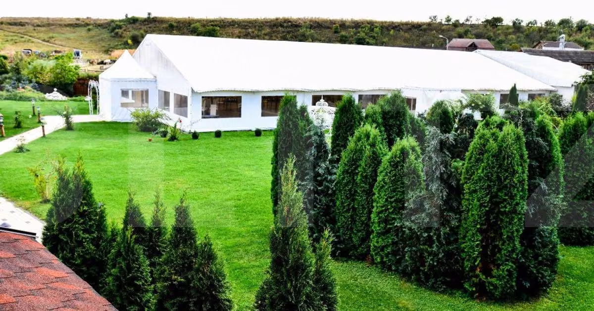 Spațiu comercial · 6000 m², Central, Turda