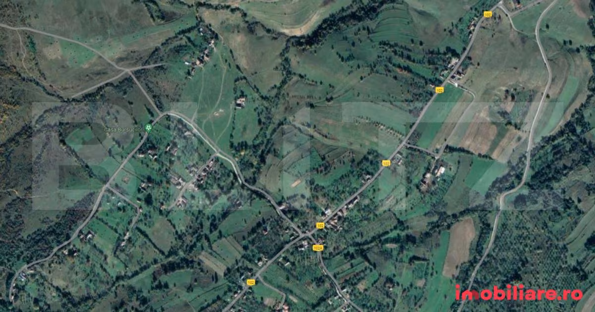 Teren Construcții intravilan de vânzare de 11350 mp, în Iara