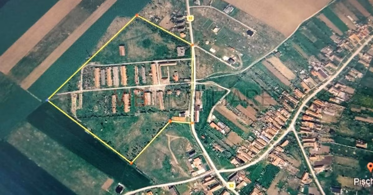Teren agricol extravilan de vânzare de 327 mp, în Pișchia