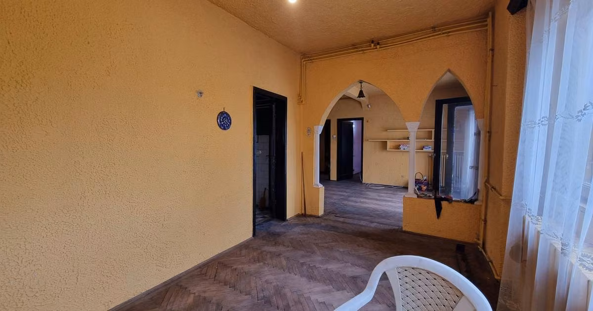 Apartament de vânzare cu 3 camere în zona Unirii, Sector 3