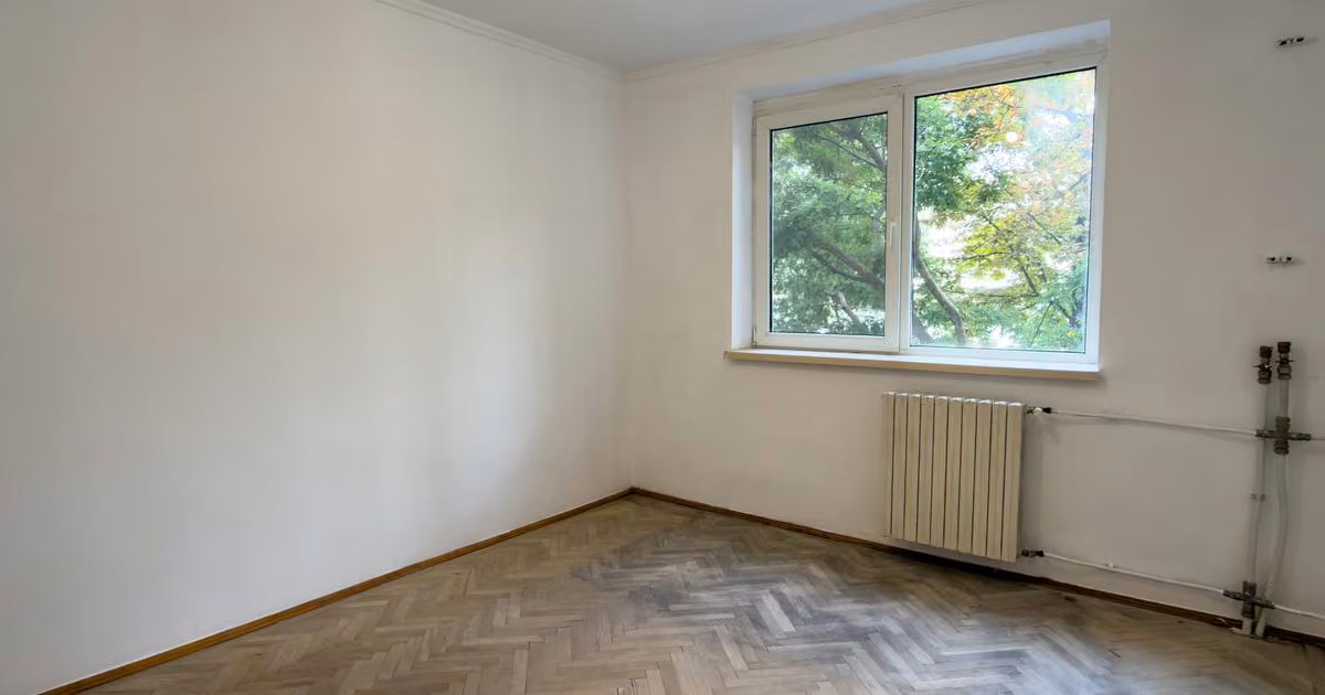 Apartament de vânzare cu 2 camere în zona Tomis II, Constanța