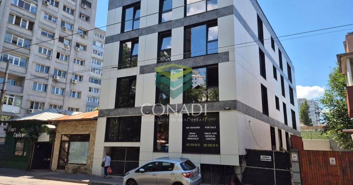 Apartament de vânzare cu 2 camere în zona P-ța Victoriei, Ultracentral