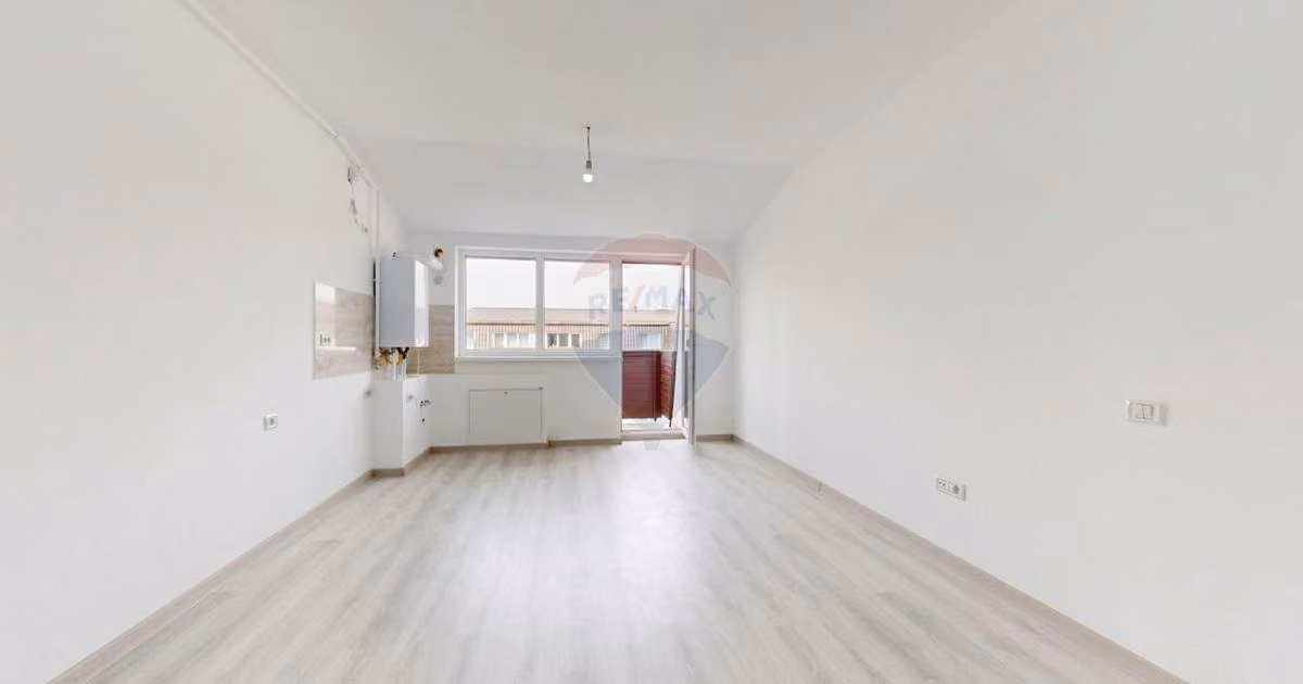 Apartament de vânzare cu 2 camere în Sânpetru