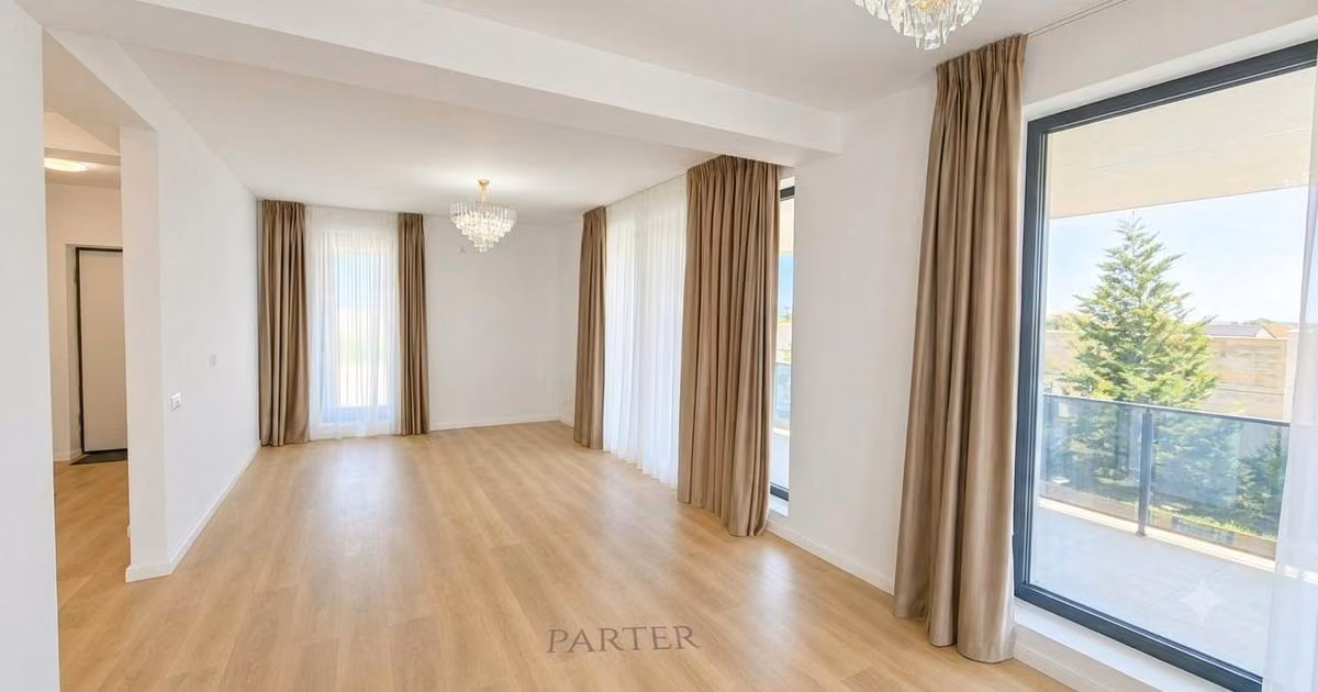 Casă individuală de vânzare cu 6 camere în Clinceni