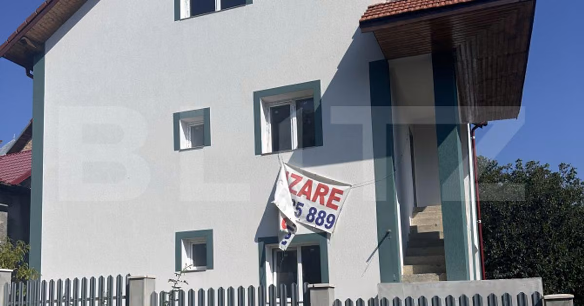 Casă individuală de vânzare cu 9 camere în Gherla