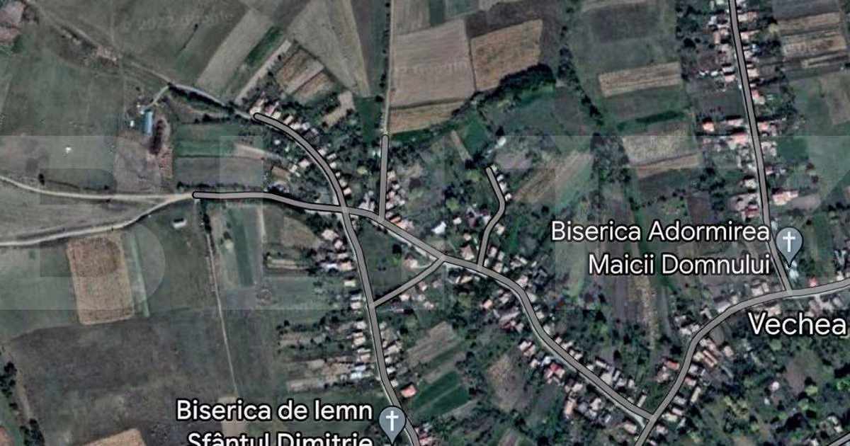 Teren Construcții intravilan de vânzare de 3500 mp, în Deușu