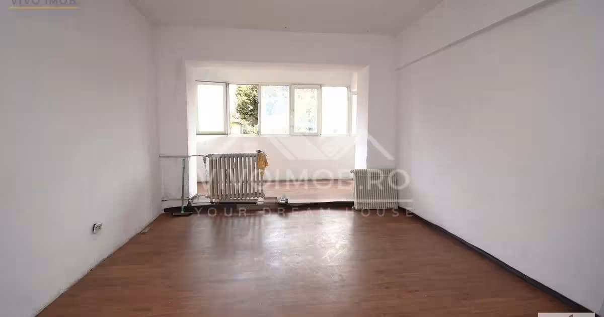 Apartament de vânzare cu 3 camere în zona Lacul Tei, Sector 2