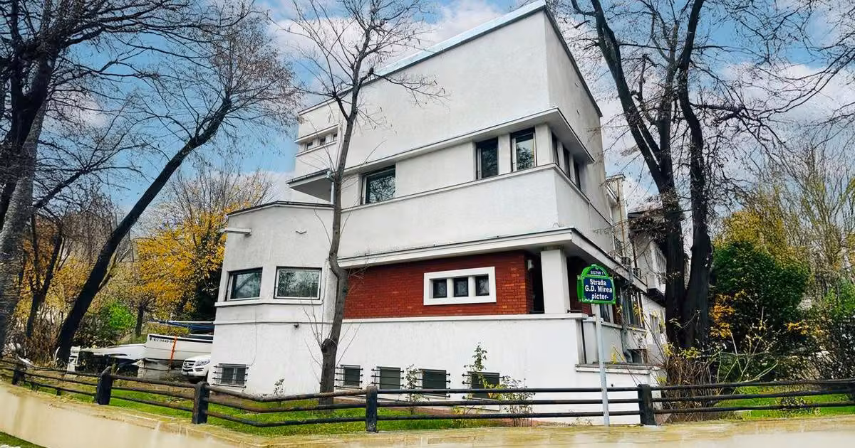 Casă de vânzare cu 7 camere în zona Arcul de Triumf, Sector 1