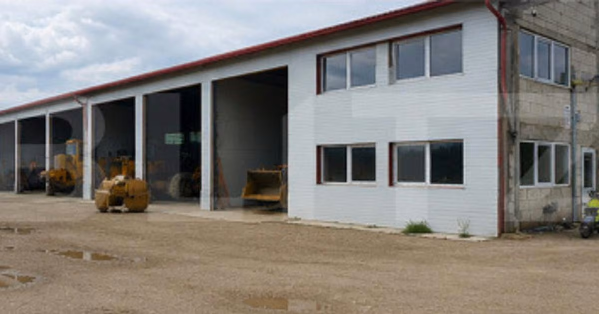 Spațiu comercial de vânzare de 840.00 mp, în Voila