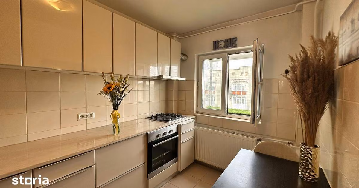 Apartament de vânzare cu 2 camere, mobilat în zona Tineretului, Sector 4