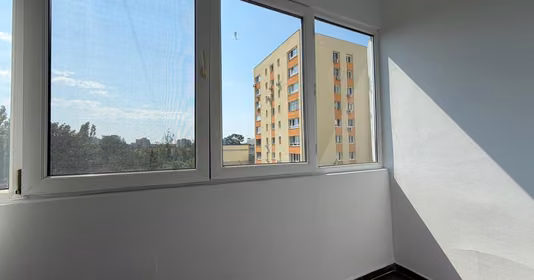 Apartament Titan