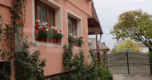 Casă Cernatu