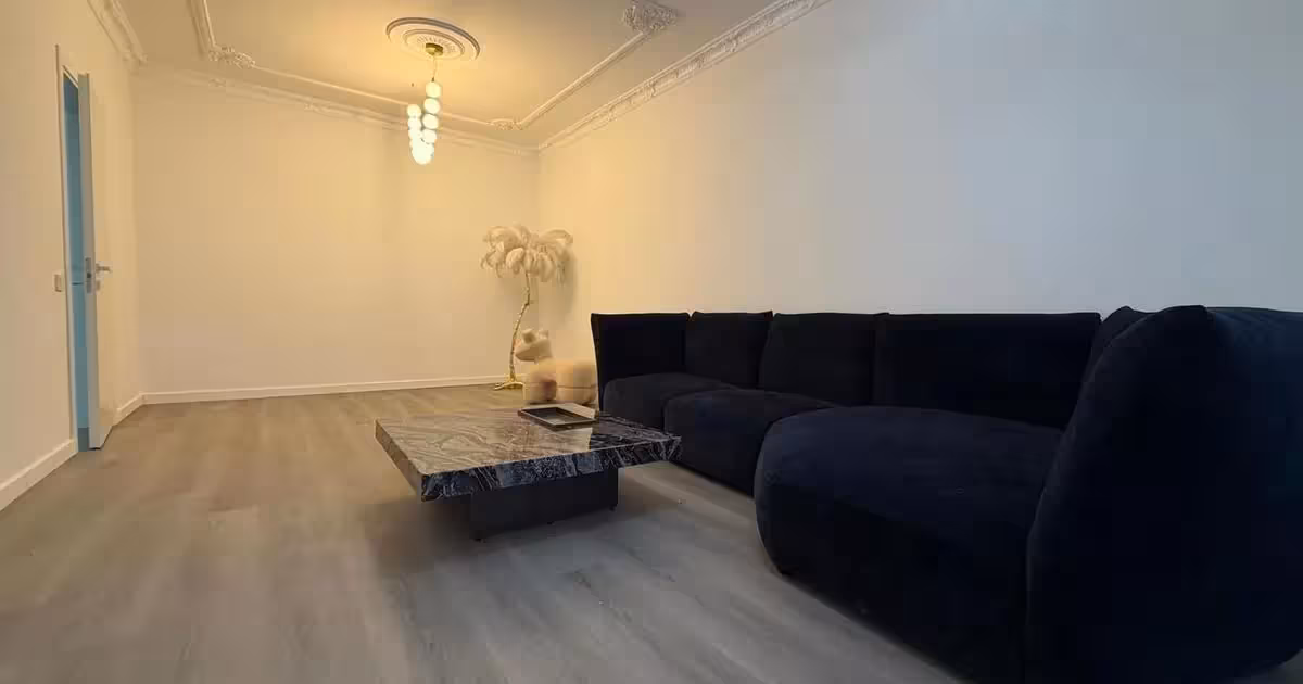 Apartament de vânzare cu 2 camere, mobilat în zona Politehnica, Sector 6
