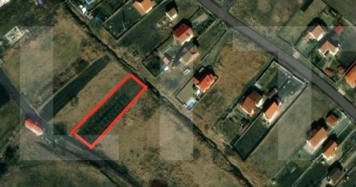 Teren Construcții intravilan de vânzare de 1300 mp, în Chinteni