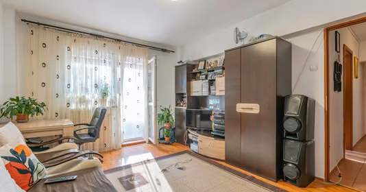 Apartament Astra