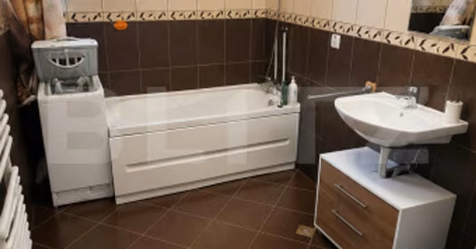Apartament Florești