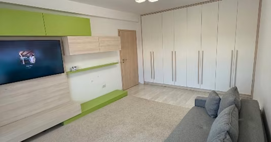 Apartament Tractorul