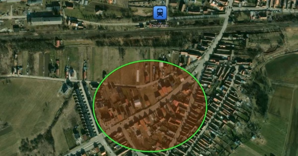 Teren Construcții intravilan de vânzare de 413 mp, în Cristian