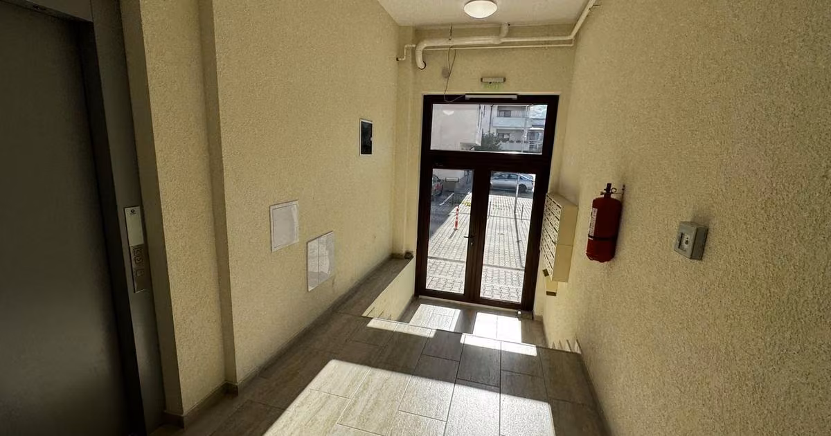 Apartament de vânzare cu 3 camere în Florești