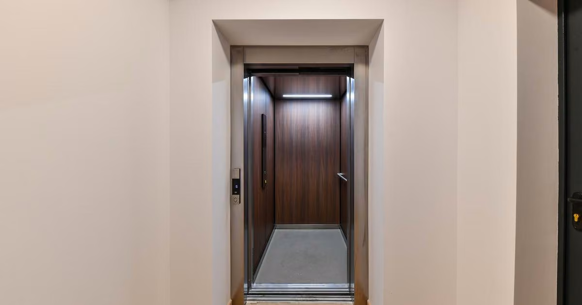 Apartament de vânzare cu 2 camere în zona Brașovul Vechi, Brașov