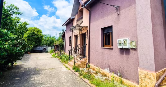 Casă Mioveni