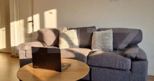 Apartament Florești