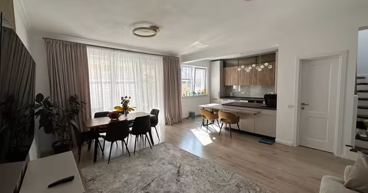 Apartament Girocului