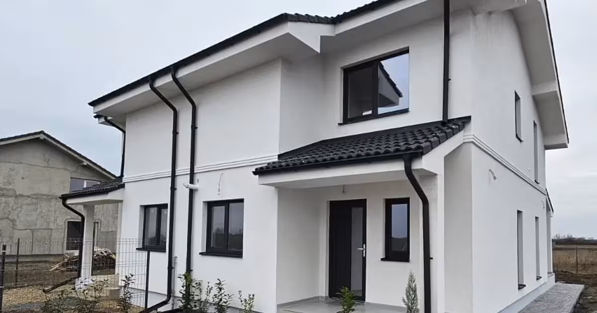 Duplex de vânzare cu 3 camere în Moșnița Veche