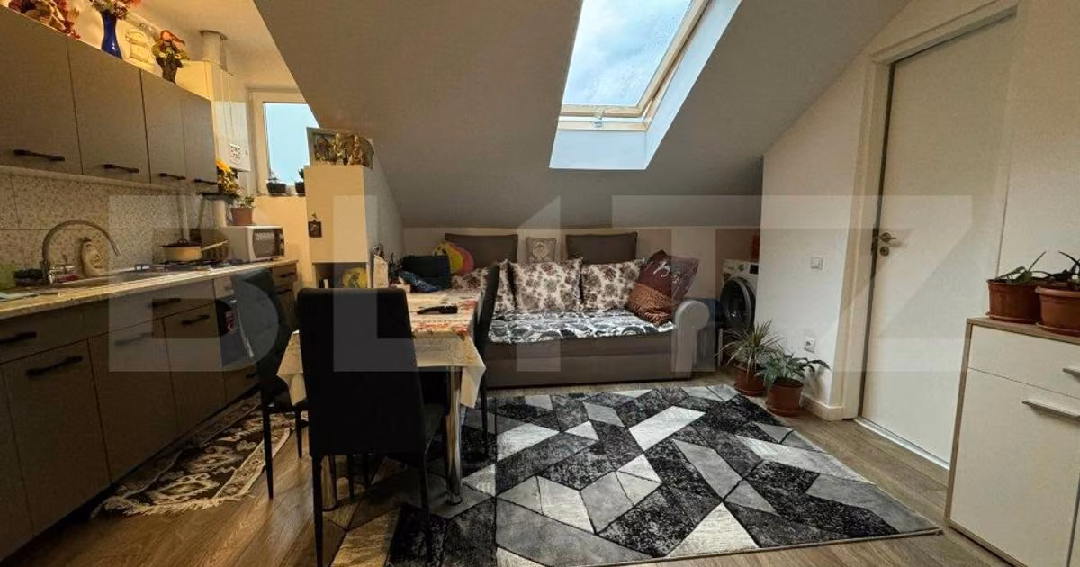 Apartament de vânzare cu 2 camere, mobilat în Florești