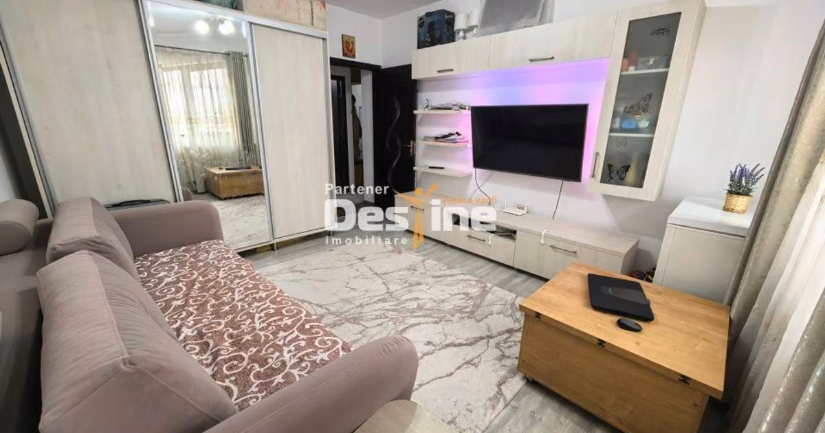 Apartament de vânzare cu 2 camere în Valea Adâncă