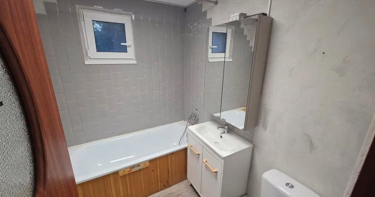 Apartament de vânzare cu 4 camere în zona Berceni, Sector 4