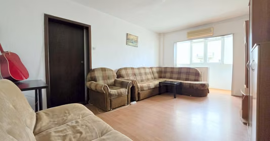 Apartament Titan