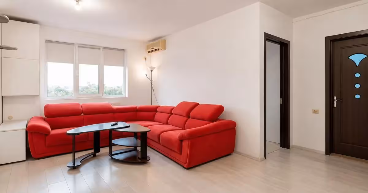 Apartament de vânzare cu 2 camere, mobilat în zona Faleza Nord, Constanța