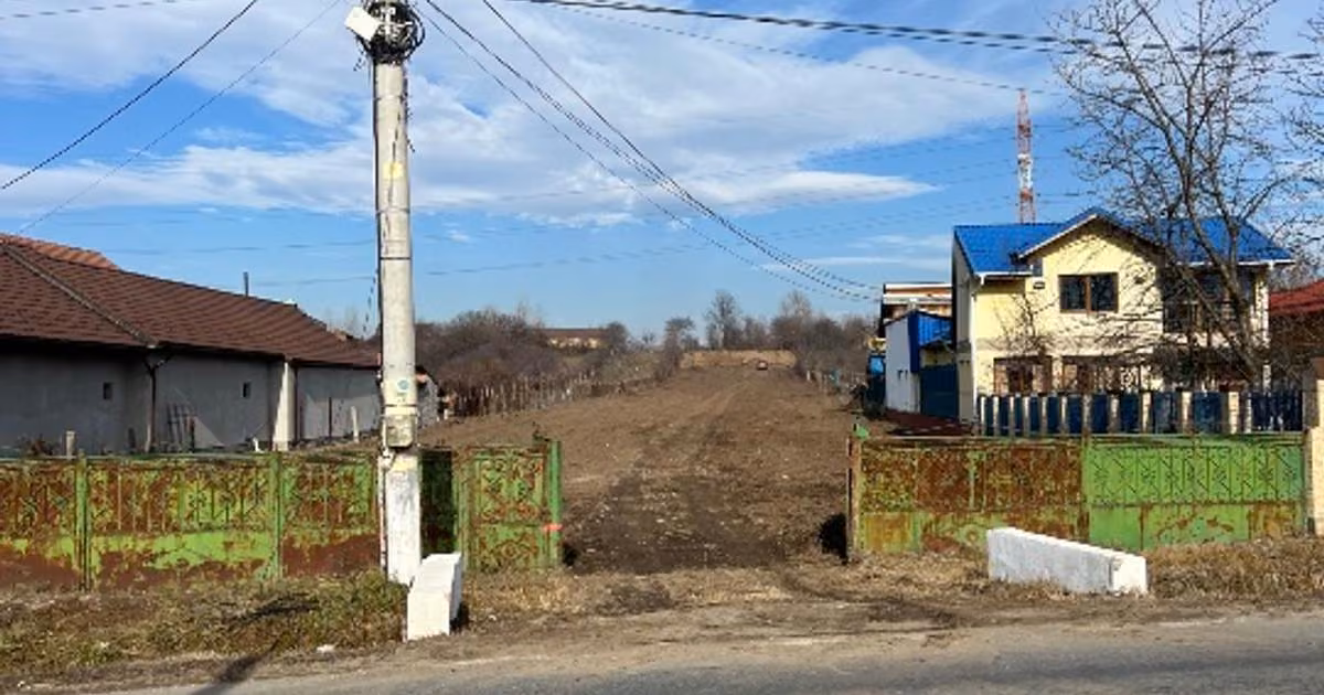 Teren Construcții intravilan de vânzare de 4816 mp, în zona Exterior Est, Târgu Jiu