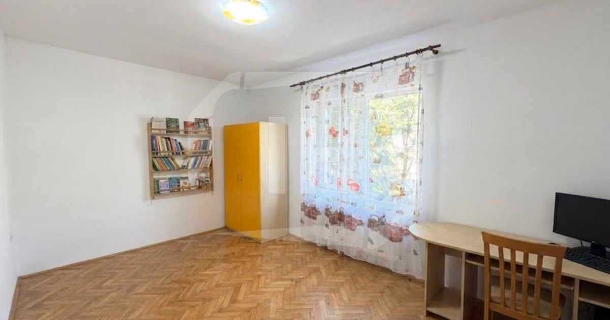 Casă individuală de vânzare cu 4 camere în zona Gruia, Cluj-Napoca